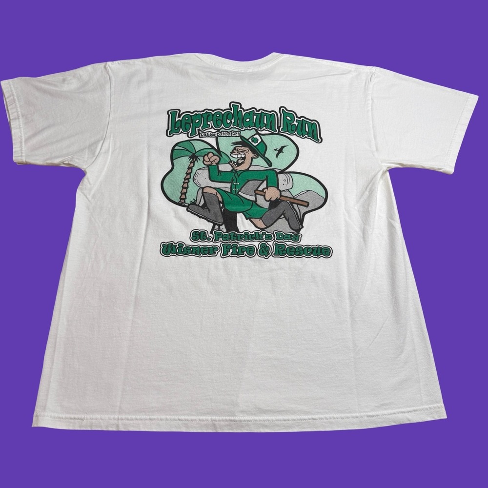 Leprechaun Run Mens Large Fire Rescue Clover Graphic T Shirt Vintage Y2K White